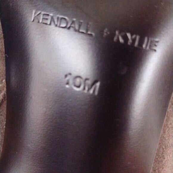 Kendall & Kylie Women’s Ankle Boot Pointed Toe Stiletto Heels‎ Grey Suede Witchy - Picture 12 of 12